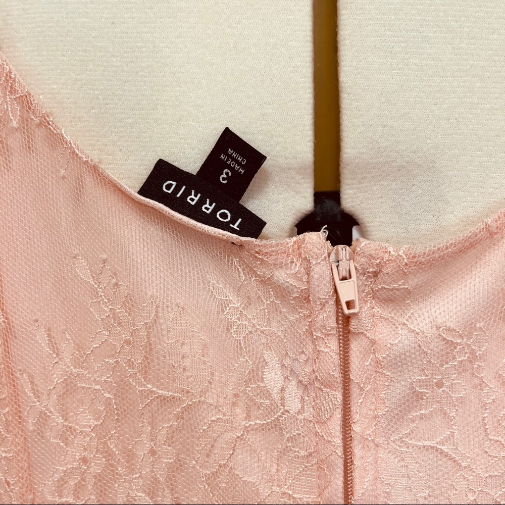 TORRID Romantic Peach Lace Trapeze Midi Dress 3X - Picture 7 of 10
